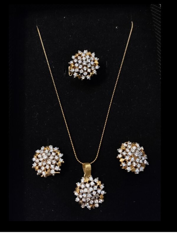 Stardust Cluster Set
