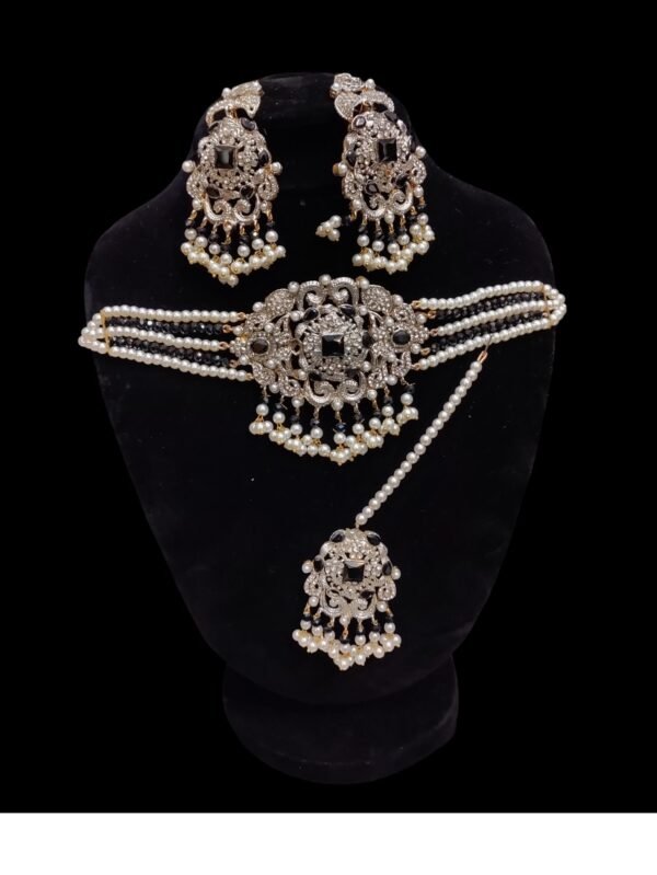 Ebony & Pearl Set